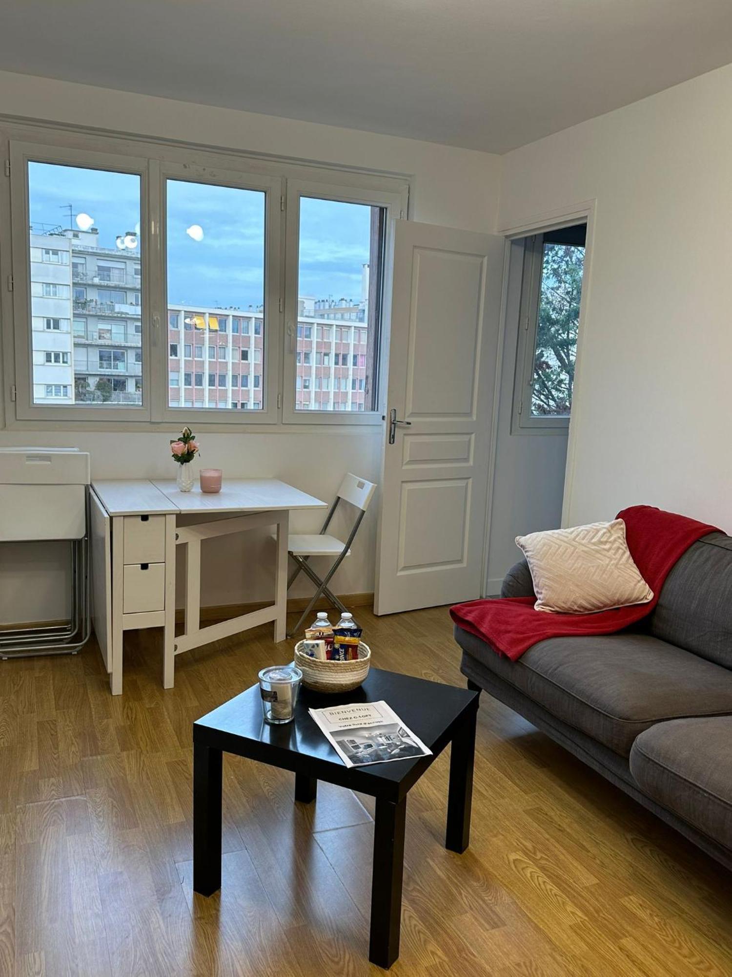 4 Beds Close Paris Center *